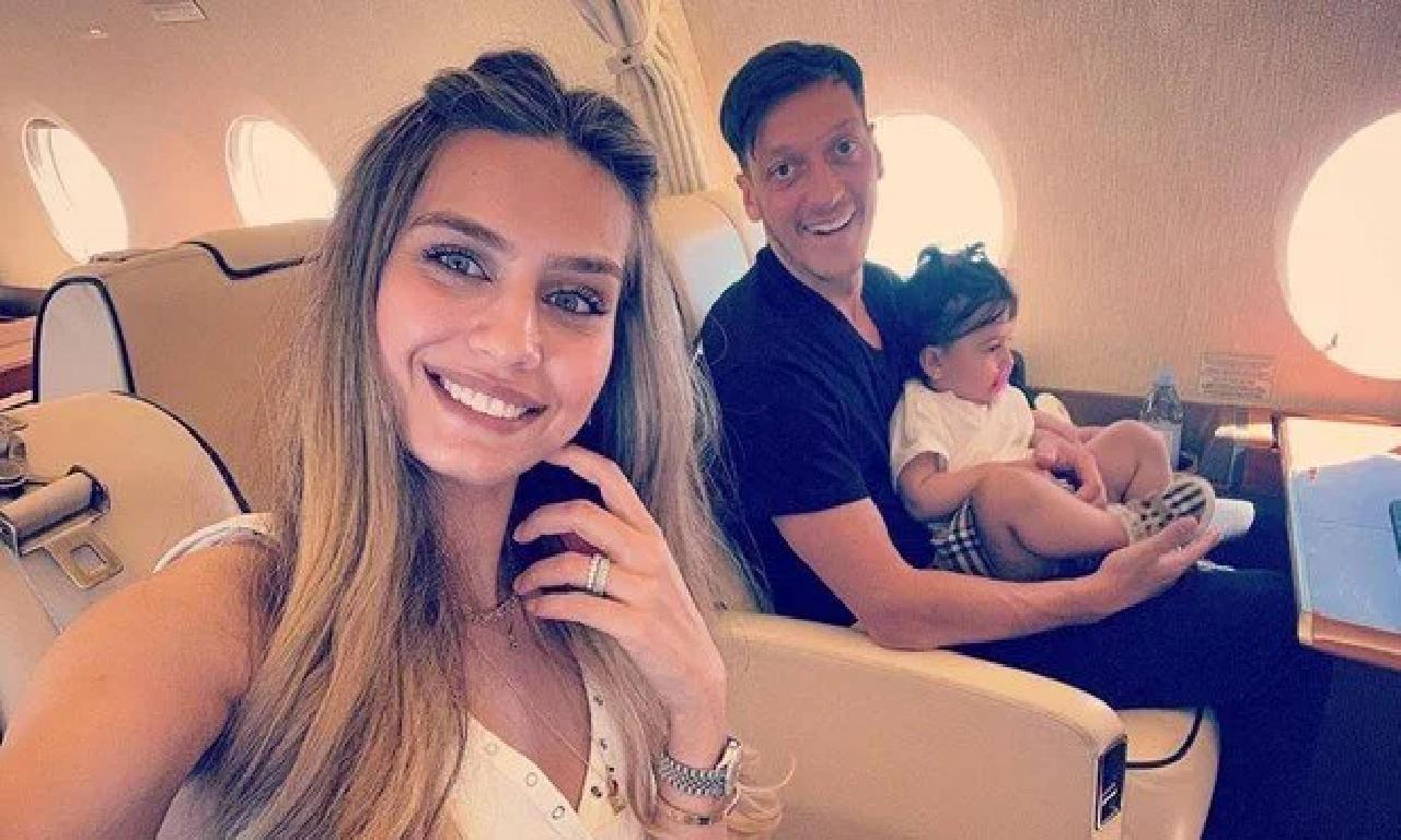 Mesut Özil yeni defa koruyucu oluyor: Amine Gülşe gebe 