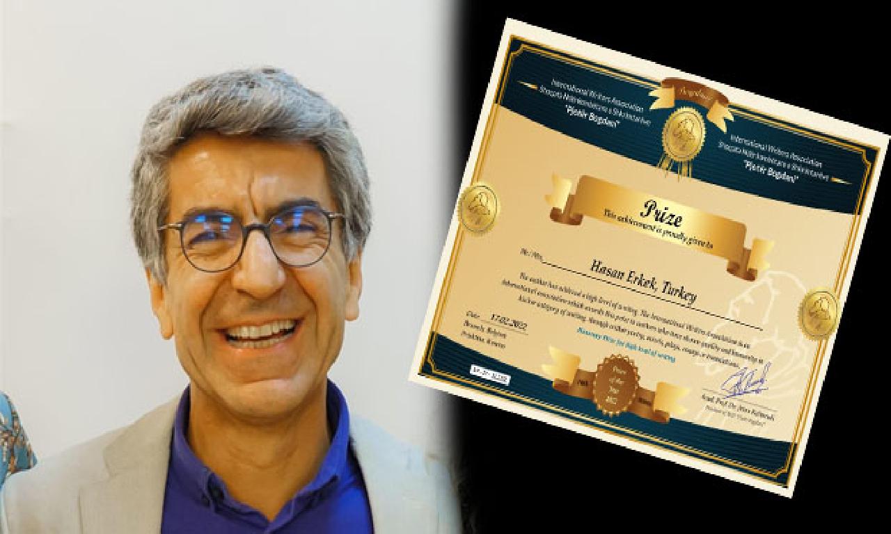 ARUCAD Dekanı Prof. Dr. Erkek'e haysiyet ödülü 