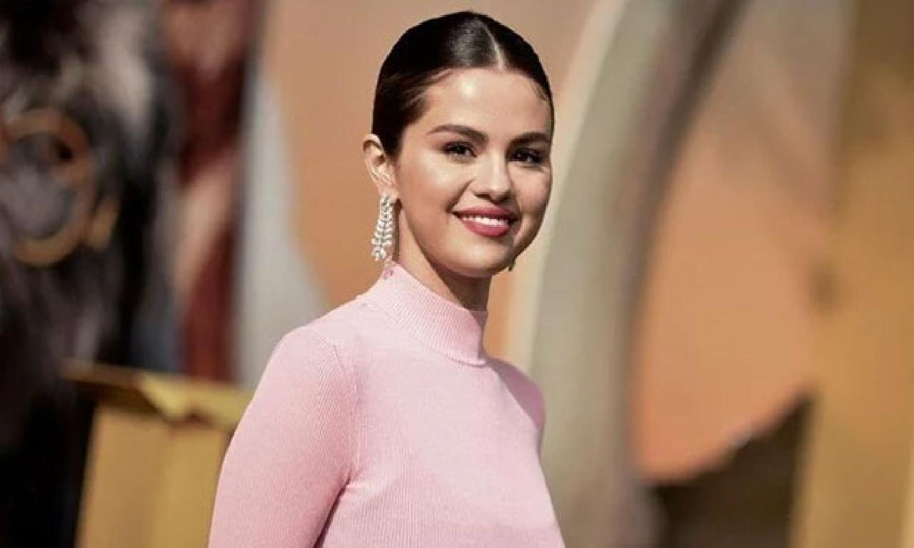 Selena Gomez 80’lerin başagut filmi ‘Working Girl'ü gene uyarlıyor 