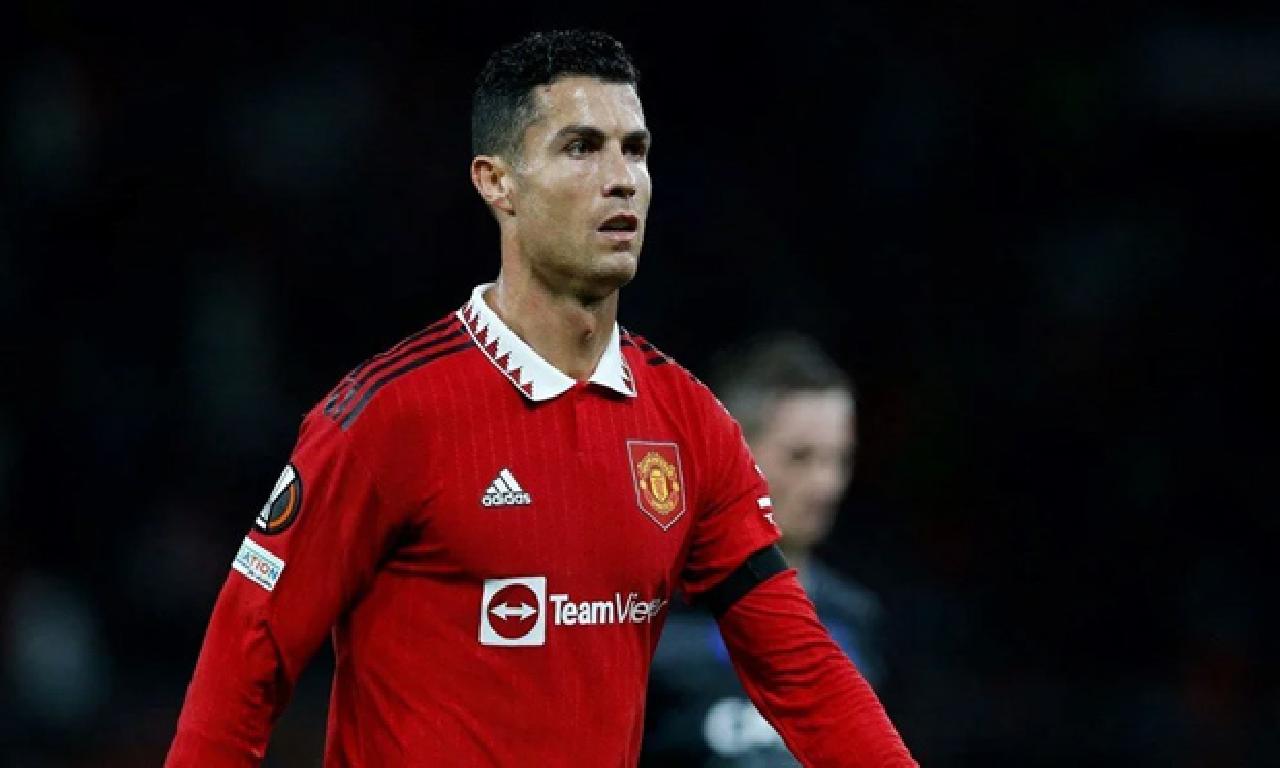 Ronaldo 242 1000000 euroluk teklifi reddetti 
