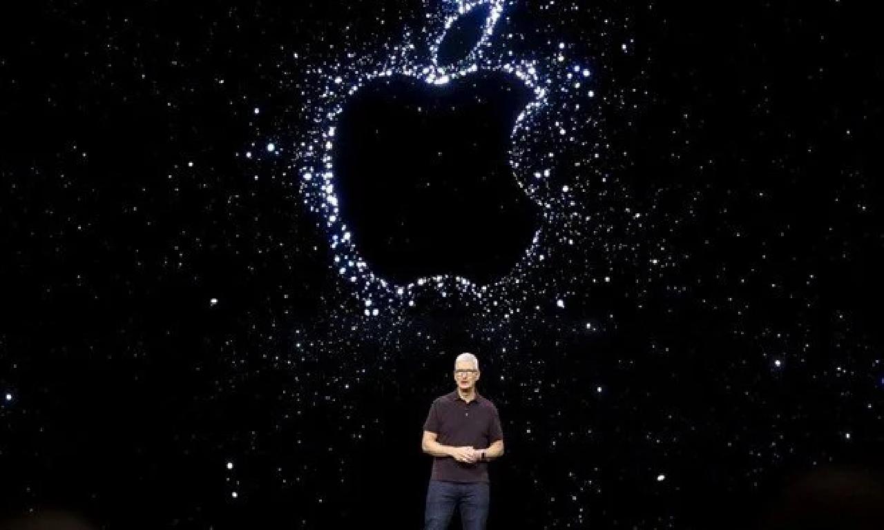 Apple CEO'su maaşında yüzde 40 kırpıntı yapacak 