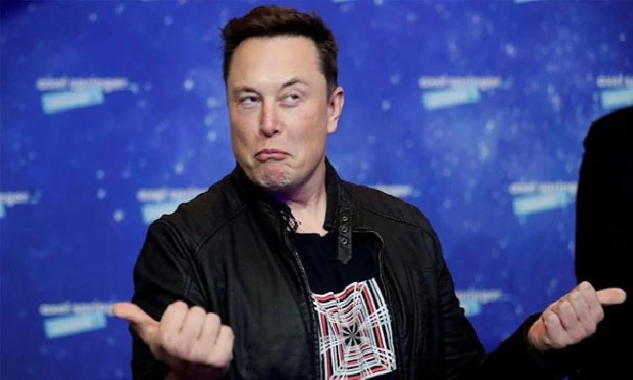 Elon Musk, görülmemiş sun'î böğüş şirketini duyurdu 