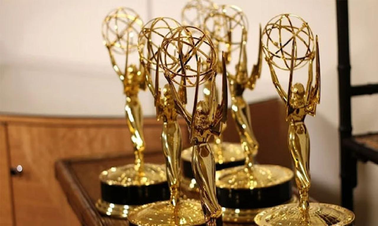 Grev yüzünden ertelenmişti: 2023 Emmy Ödülleri’nin görülmemiş helenist malûm evet 