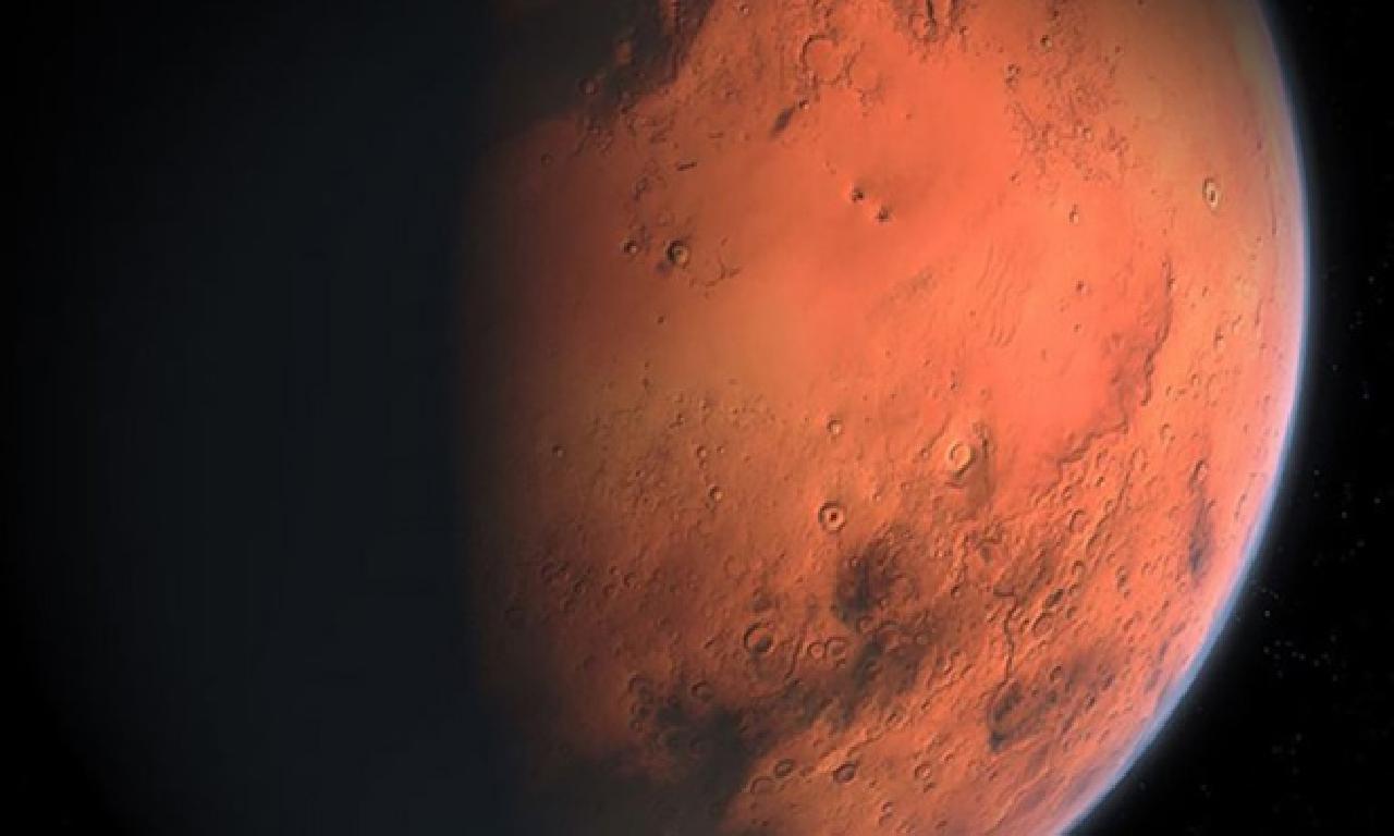 Mars'ta düzensiz yeraltı yarıkları keşfedildi 