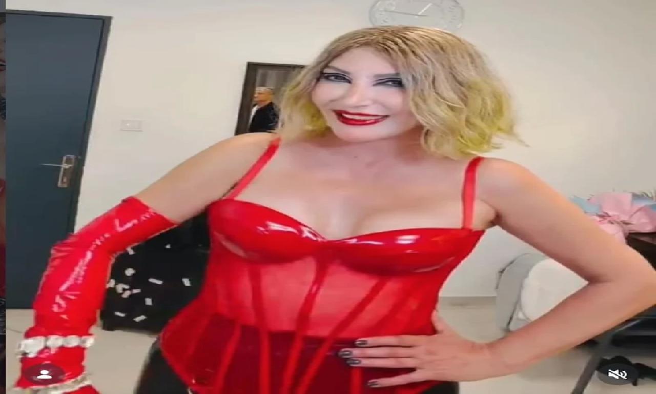 Hande Yener'in son tarzı gündem oldu! Kimse beğenmedi - back