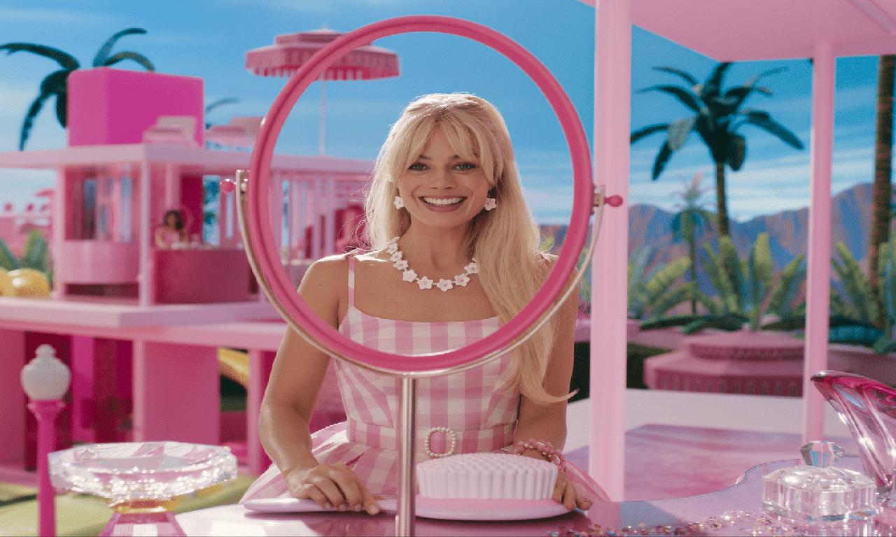 Barbie filminden 50 milyon dolar kazanmış - back