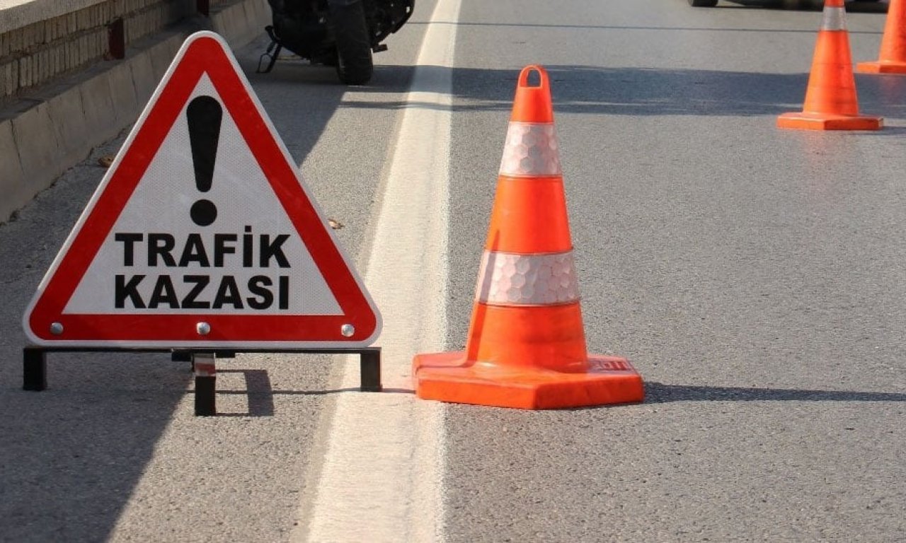 Güvercinlik-Çayönü anayolunda kaza: 2 sürücü yaralandı
